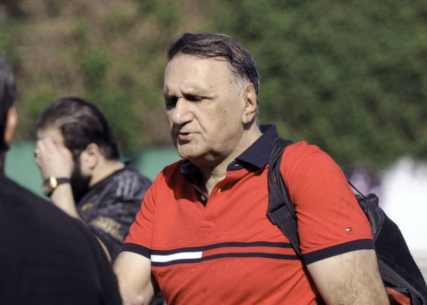تصویر خبر: پیشکسوت پرسپولیس فریاد زد: ضیا عربشاهی را رها نکنید