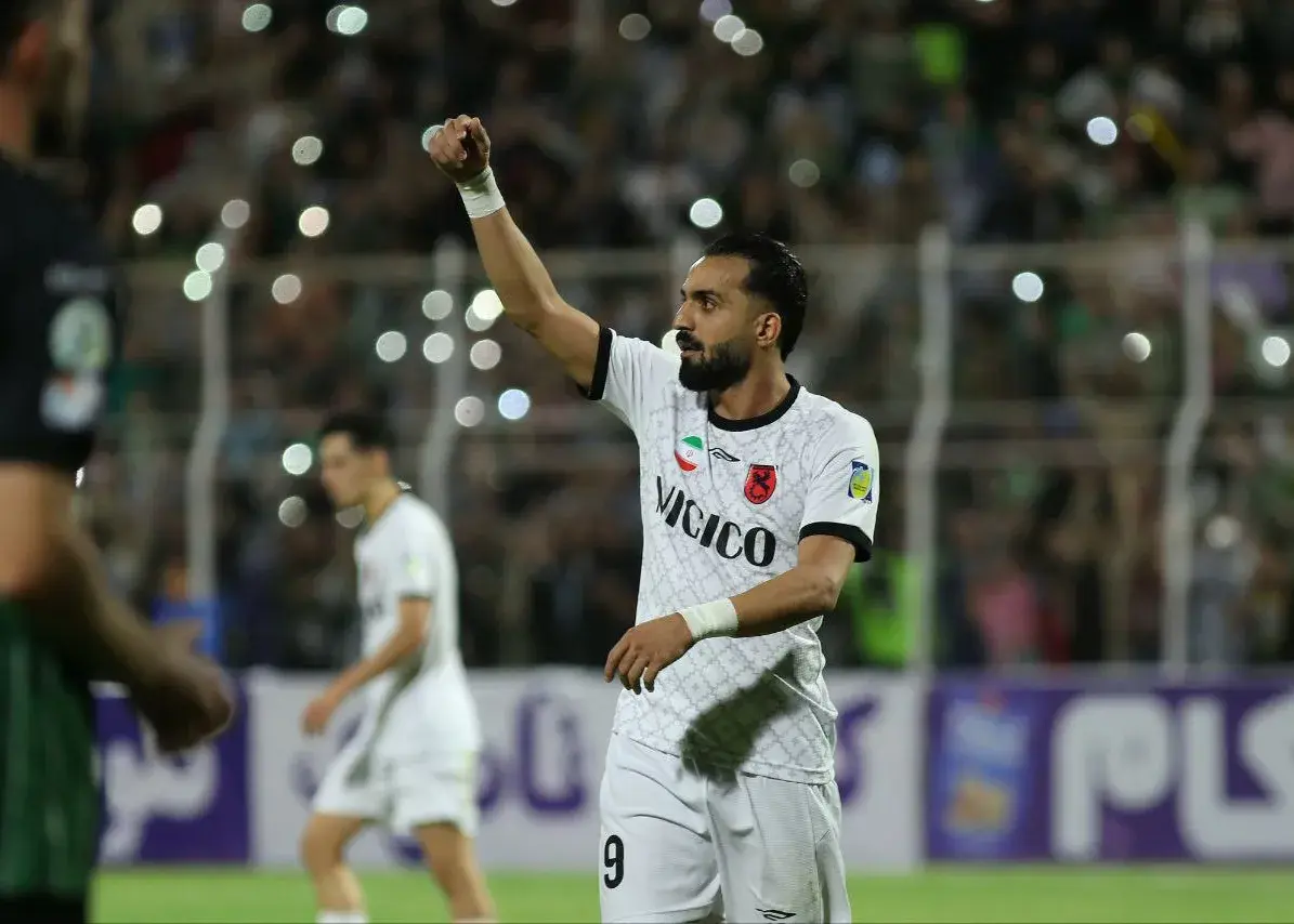 تصویر خبر: پیوستن مهاجم سابق پرسپولیس به تیم نفت مسجد سلیمان