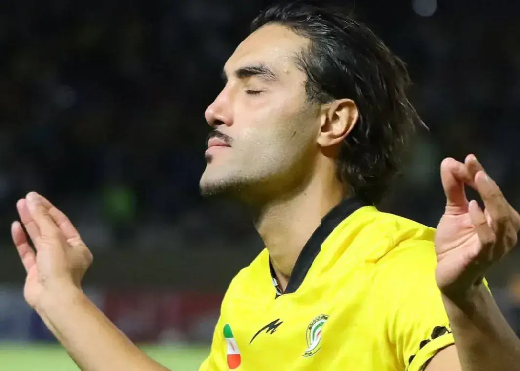 تصویر خبر: بزرگ: بهترین شب فوتبالم، رویارویی با پرسپولیس بود