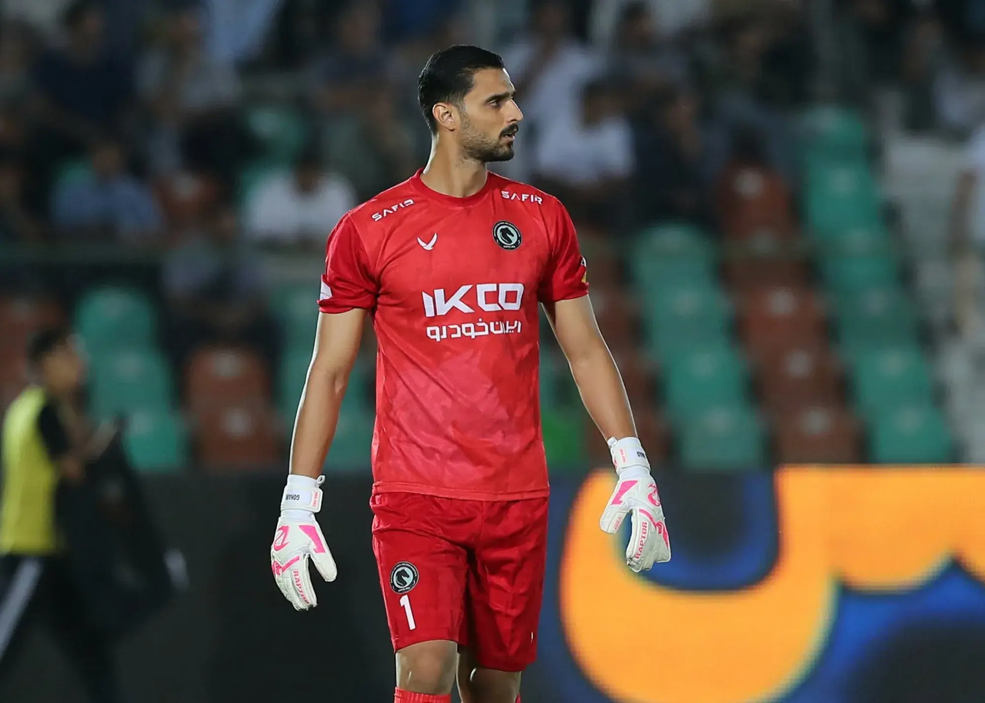 گوهری: به سرمربی پرسپولیس مدیونم ولی...