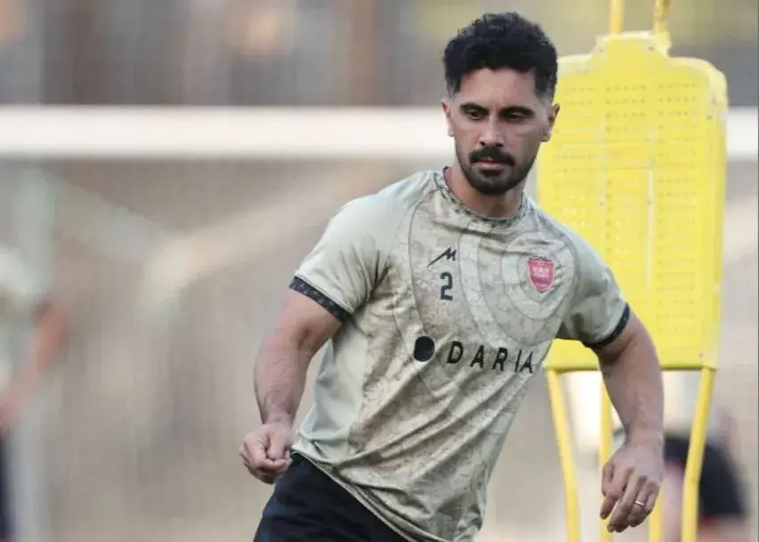 شایعات پیرامون امید عالیشاه در فرآیند انتخاب سرمربی جدید پرسپولیس
