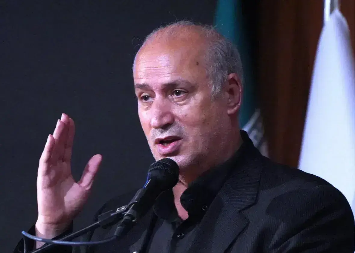 تصویر خبر: تاج: رهبر انقلاب بر حفظ قهرمانی و ایستادن بر فراز قله تأکید کردند