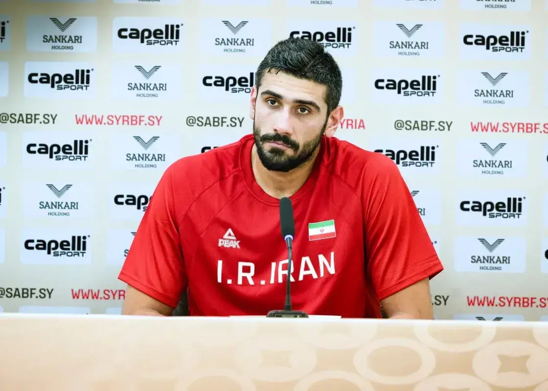 تصویر خبر: منجی: مانولوپولوس برای یاری ما به ایران بازگشت