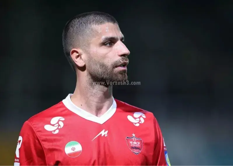 تصویر خبر: قطعی شدن جدایی یکی دیگر از هافبک‌های پرسپولیس!