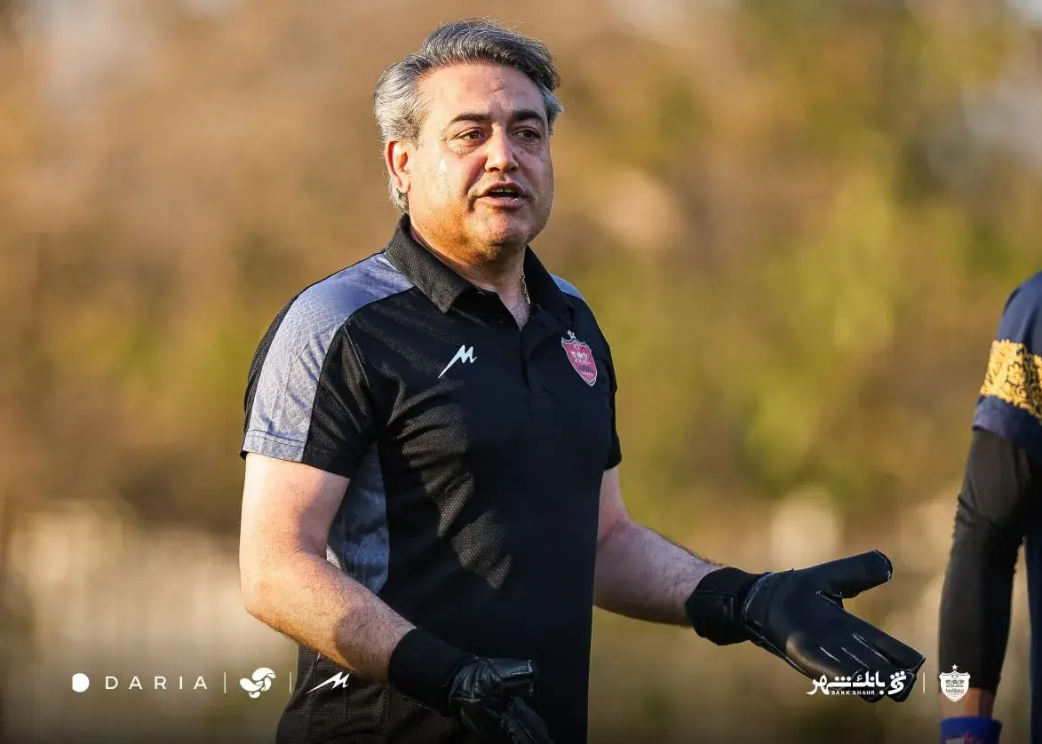 تصویر خبر: حسین اینانلو در مأموریت همراهی پیام نیازمند برای رقابت با علیرضا بیرانوند