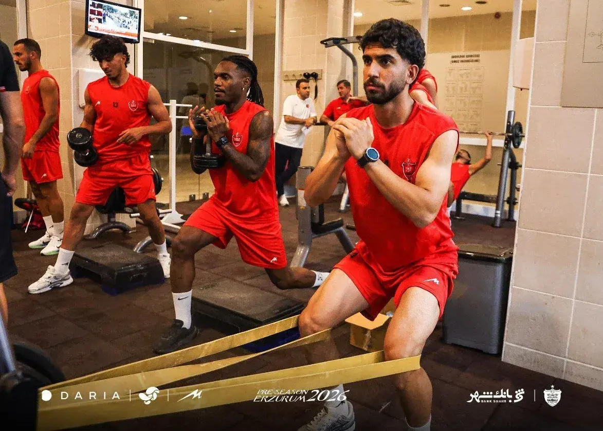 تصویر خبر: پرسپولیس پس از ورود به ارزروم، تمرینات خود را آغاز کرد (عکس‌ها)