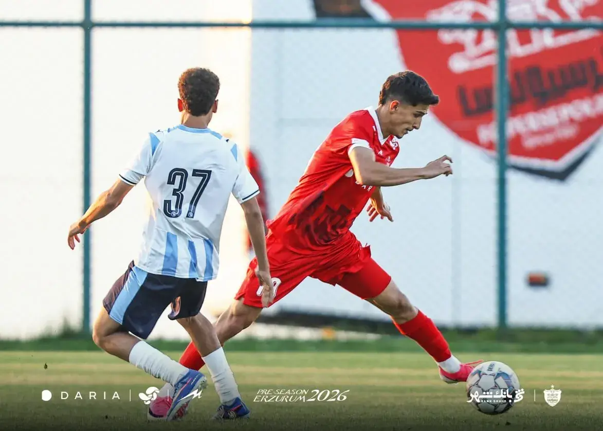 تصویر خبر: توپی که مهاجم پرسپولیس قادر به گل کردن آن نبود (عکس‌ها)