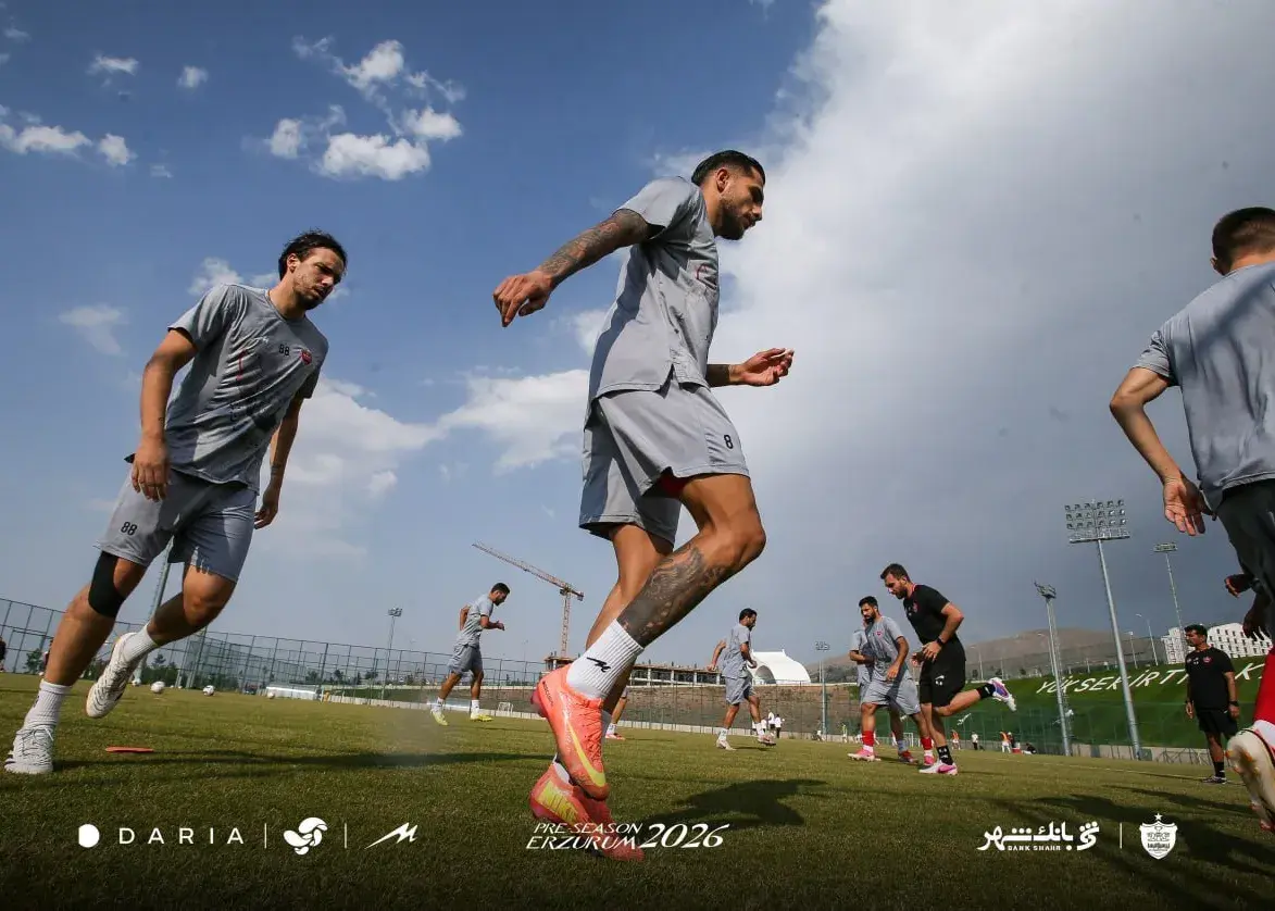 تصویر خبر: تصویر: دو ستاره روی نیمکت تیمی قوی پرسپولیس