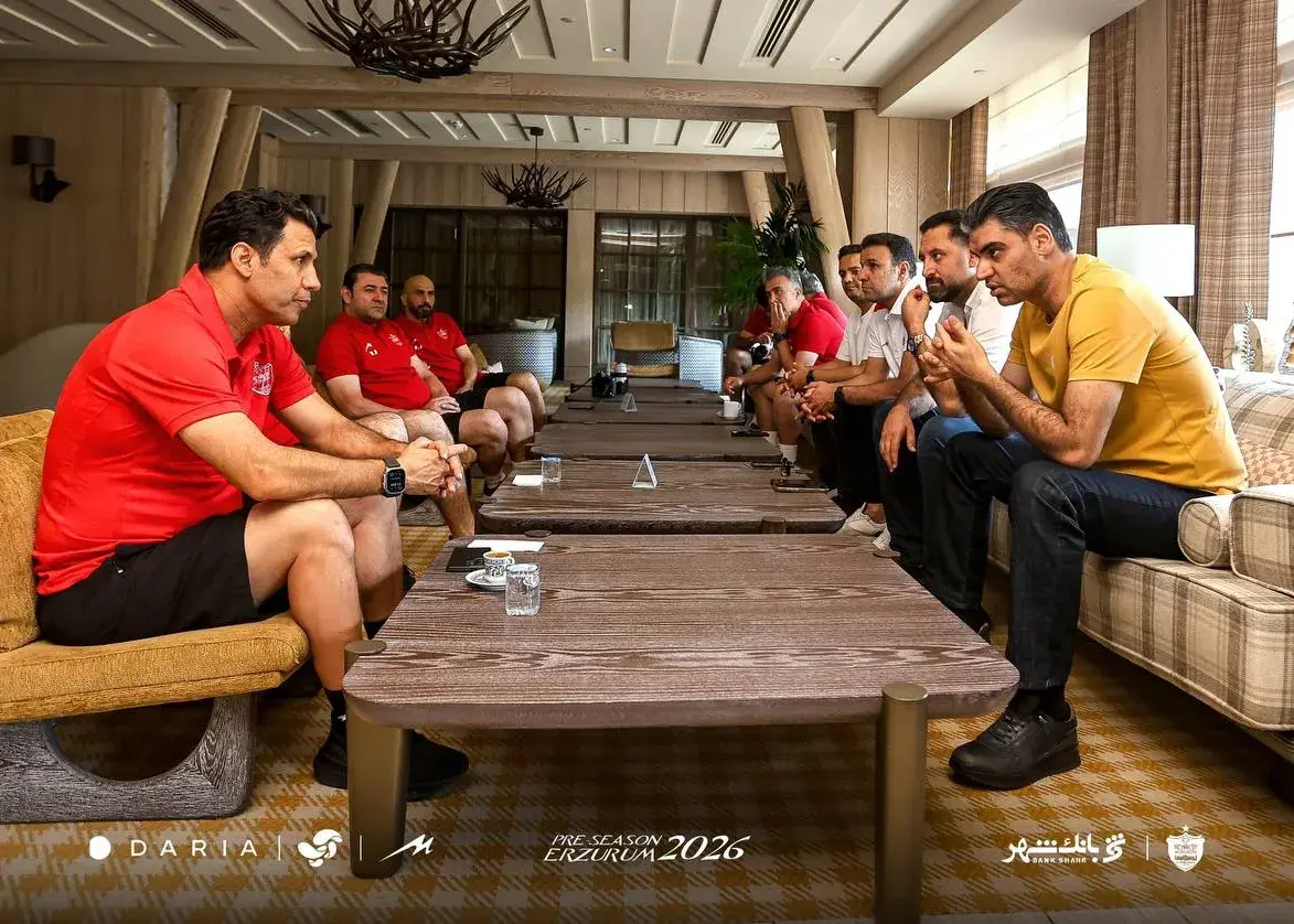 تصویر خبر: پرسپولیس دو بازیکن جدید خود را معرفی کرد