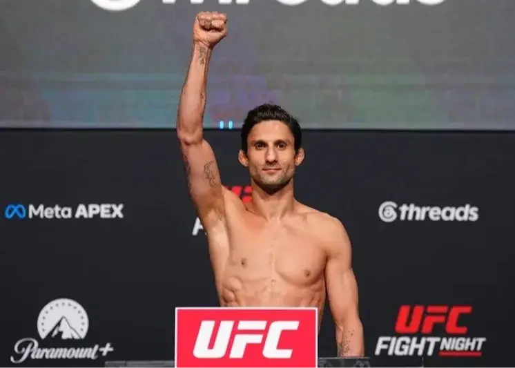 تصویر خبر: درگذشت ناگهانی ستاره UFC در 34 سالگی