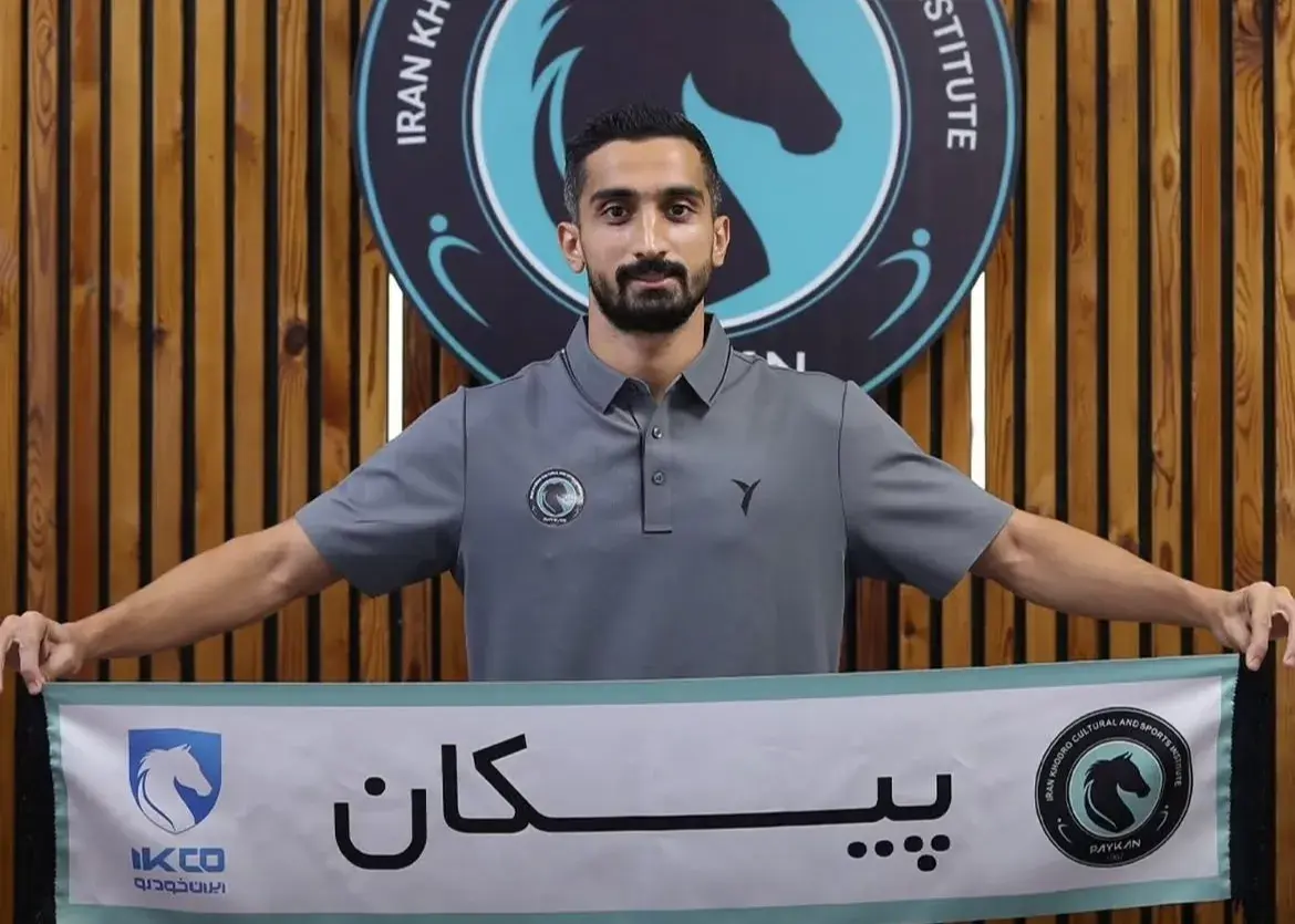 تصویر خبر: غلامی کاپیتان پیکان قراردادش را تمدید کرد