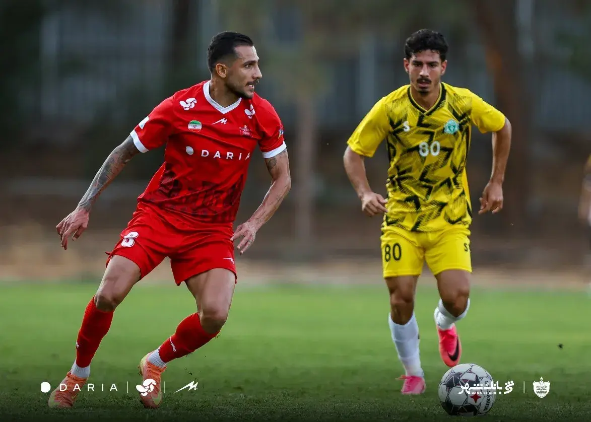 پوشیدن پیراهن پرسپولیس توسط جلالی! (تصویر)