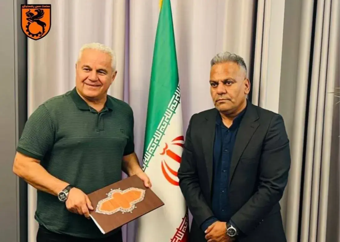 تصویر خبر: پیوس: پایه‌گذار امضا بر حرف‌های اجباری نیست