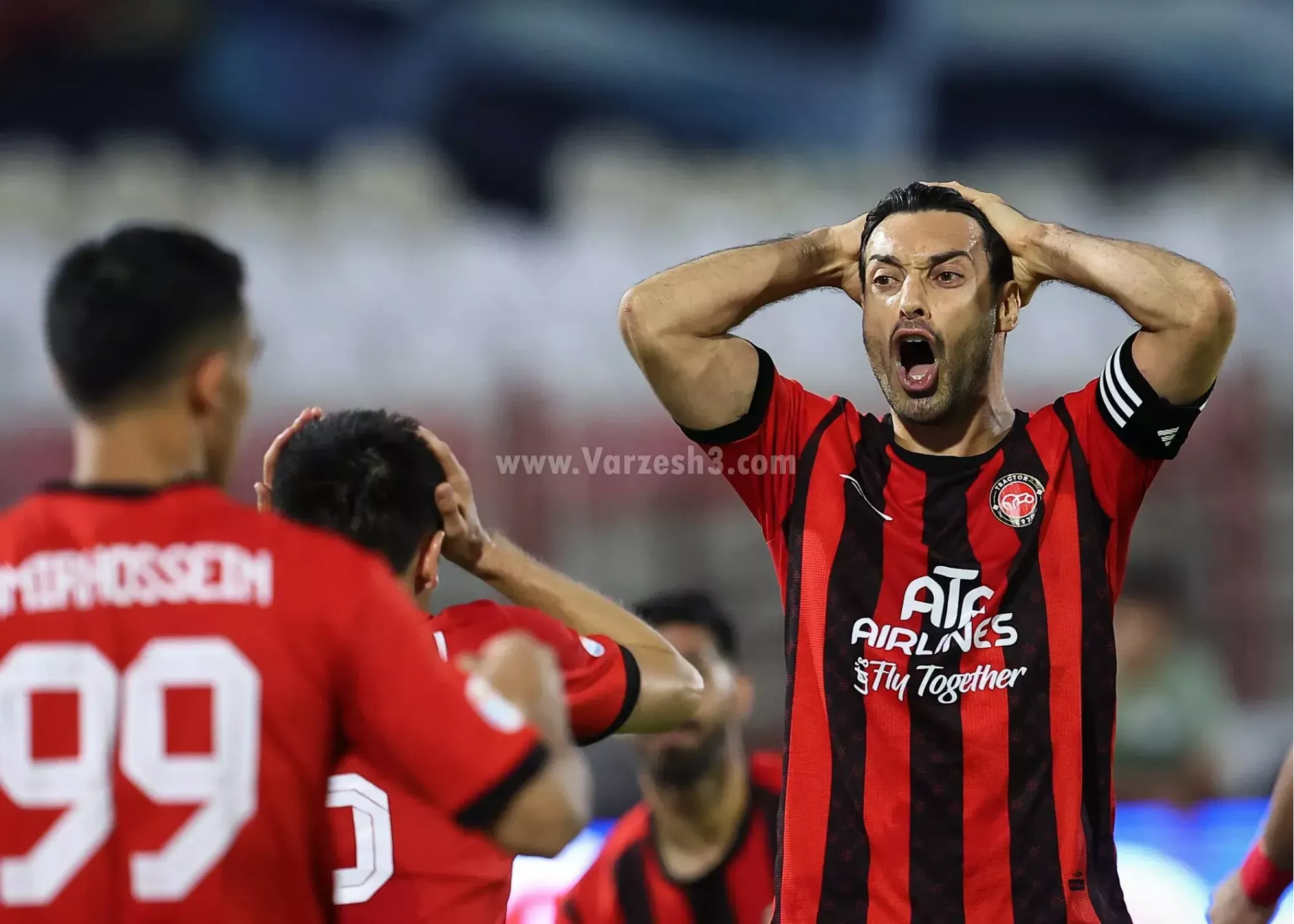 تصویر خبر: پیاده‌روی شجاع، روی اعصاب هواداران پرسپولیس!