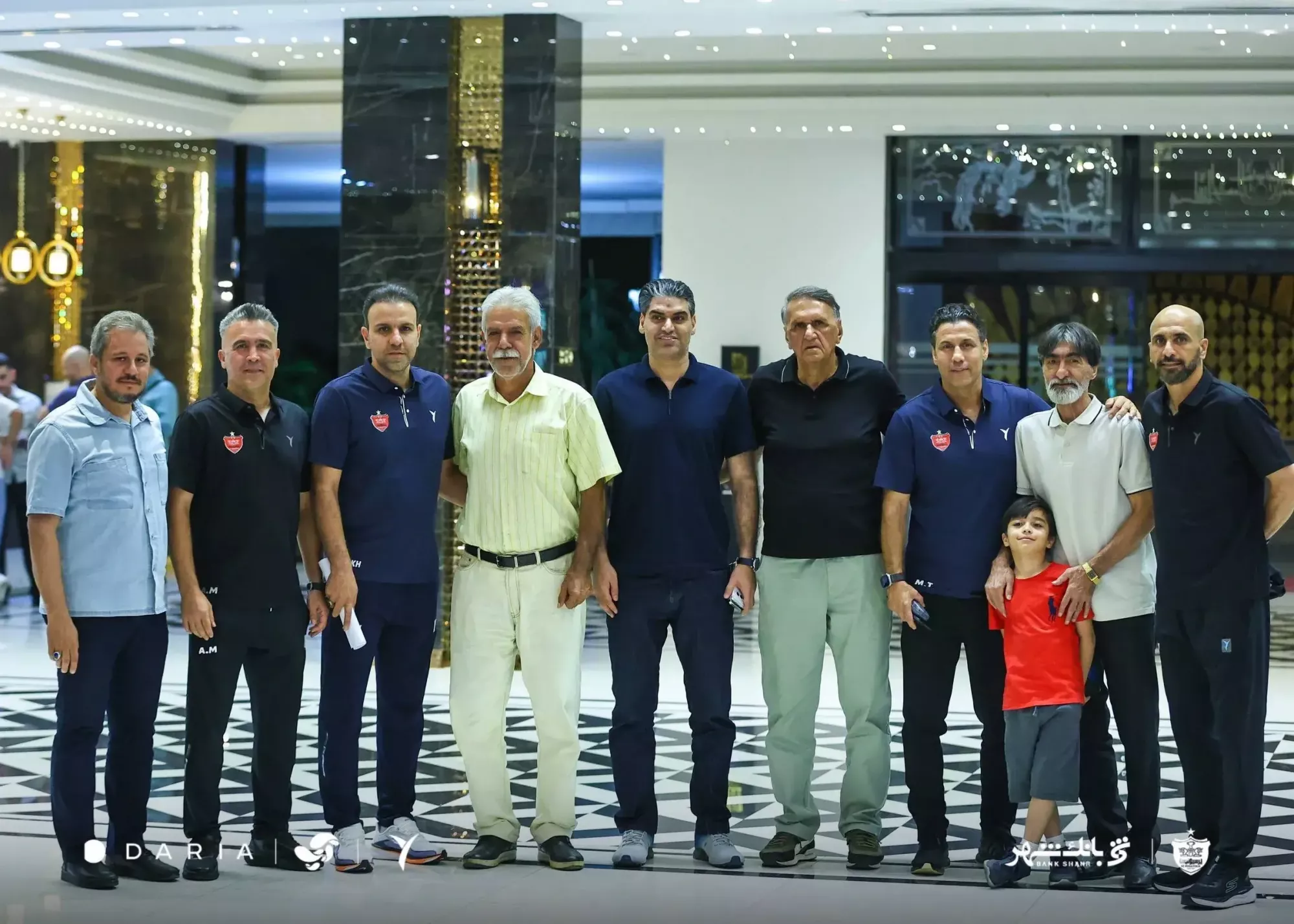 تصویر خبر: پیشکسوتان سرشناس پرسپولیس با محسن خلیلی آشتی کردند!