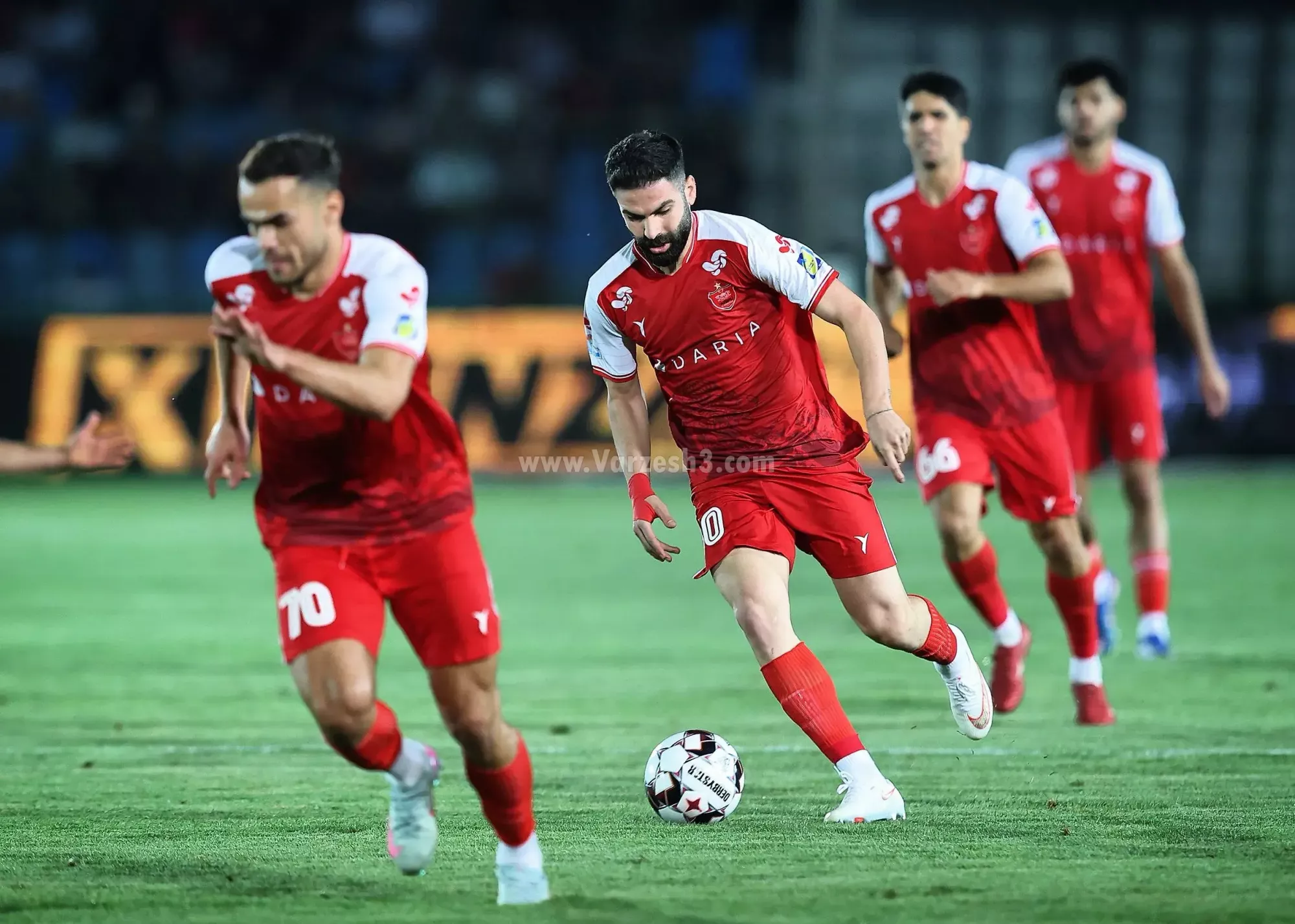 زمانی برابر با ۱۱ هفته برای ستاره ناخشنود پرسپولیس باقی نمانده!