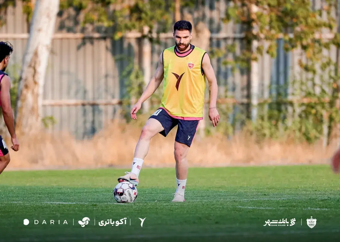 تصویر خبر: آموزش ویژه تارتار به هافبک پرسپولیس!