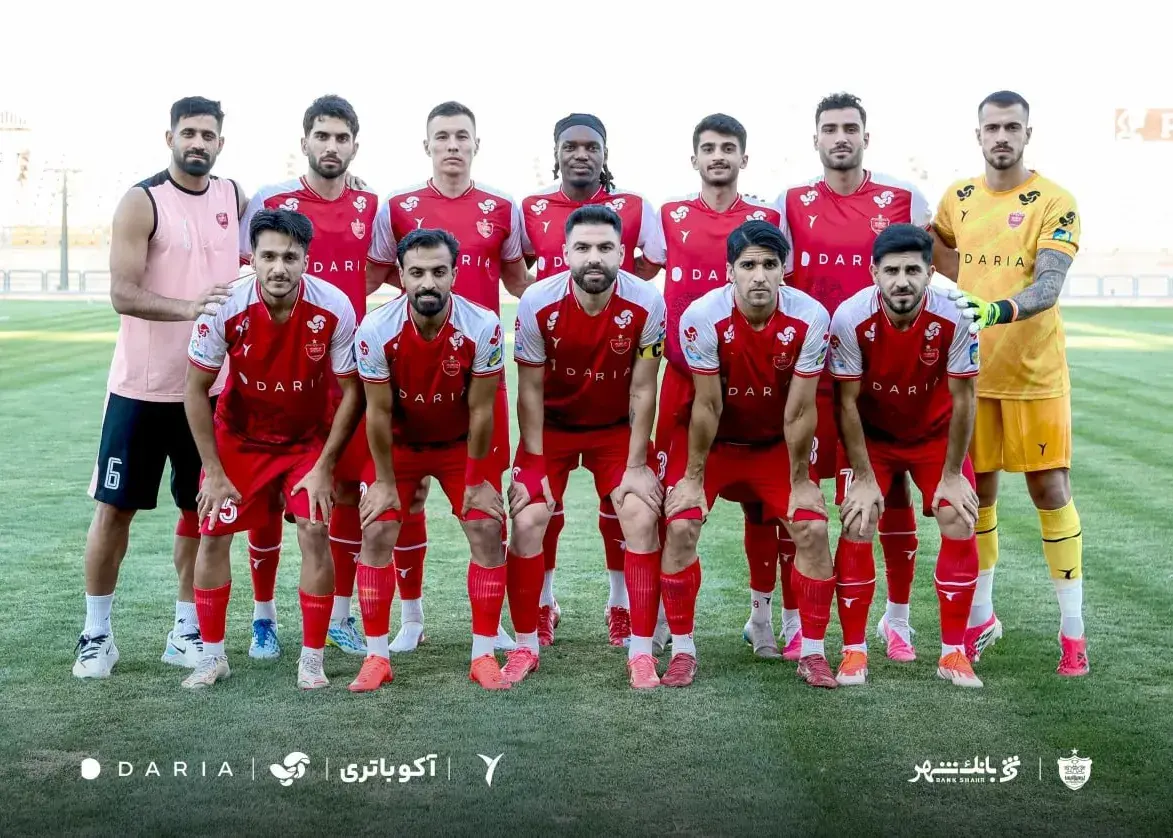تصویر خبر: پرسپولیس با ۱۱ بازیکن مقابل چادرملو به میدان می‌رود (تصاویر)