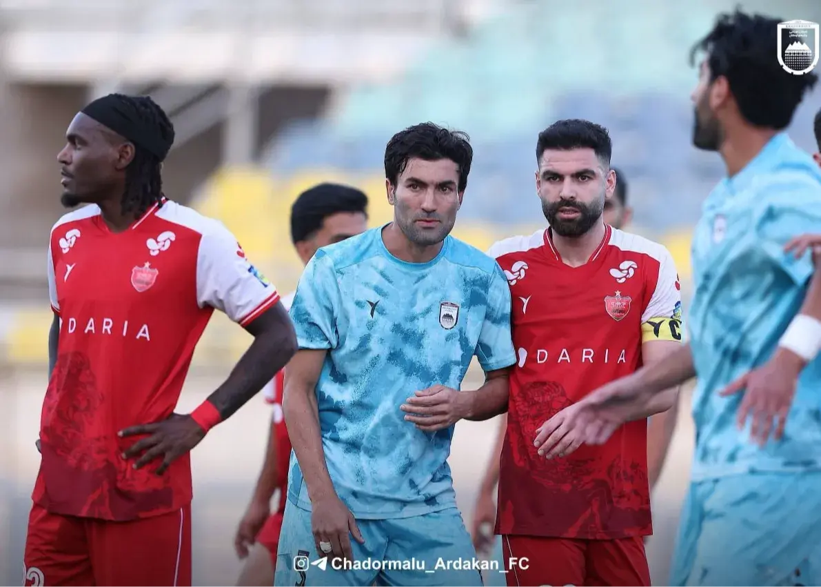 تصویر خبر: تیم چادرملو مقابل پرسپولیس به پیروزی رسید