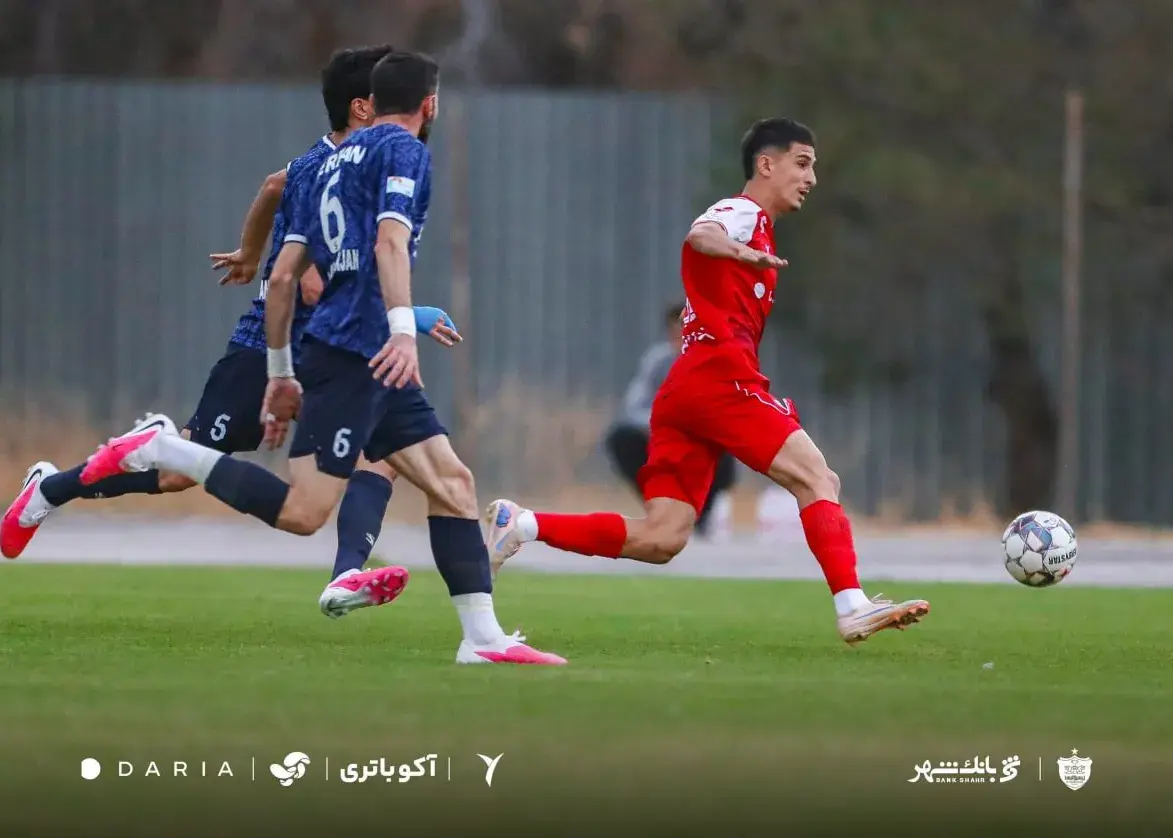 تصویر خبر: پیدا کردن شماره 10 نوین در تیم پرسپولیس!
