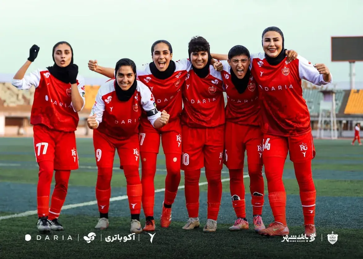 تصویر خبر: رقابت نزدیک پرسپولیس و سپاهان در لیگ برتر زنان!