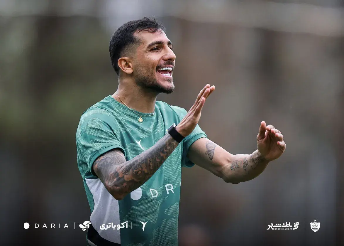 تصویر خبر: تصویر مشترک دو مدافع چپ پرسپولیس منتشر شد!